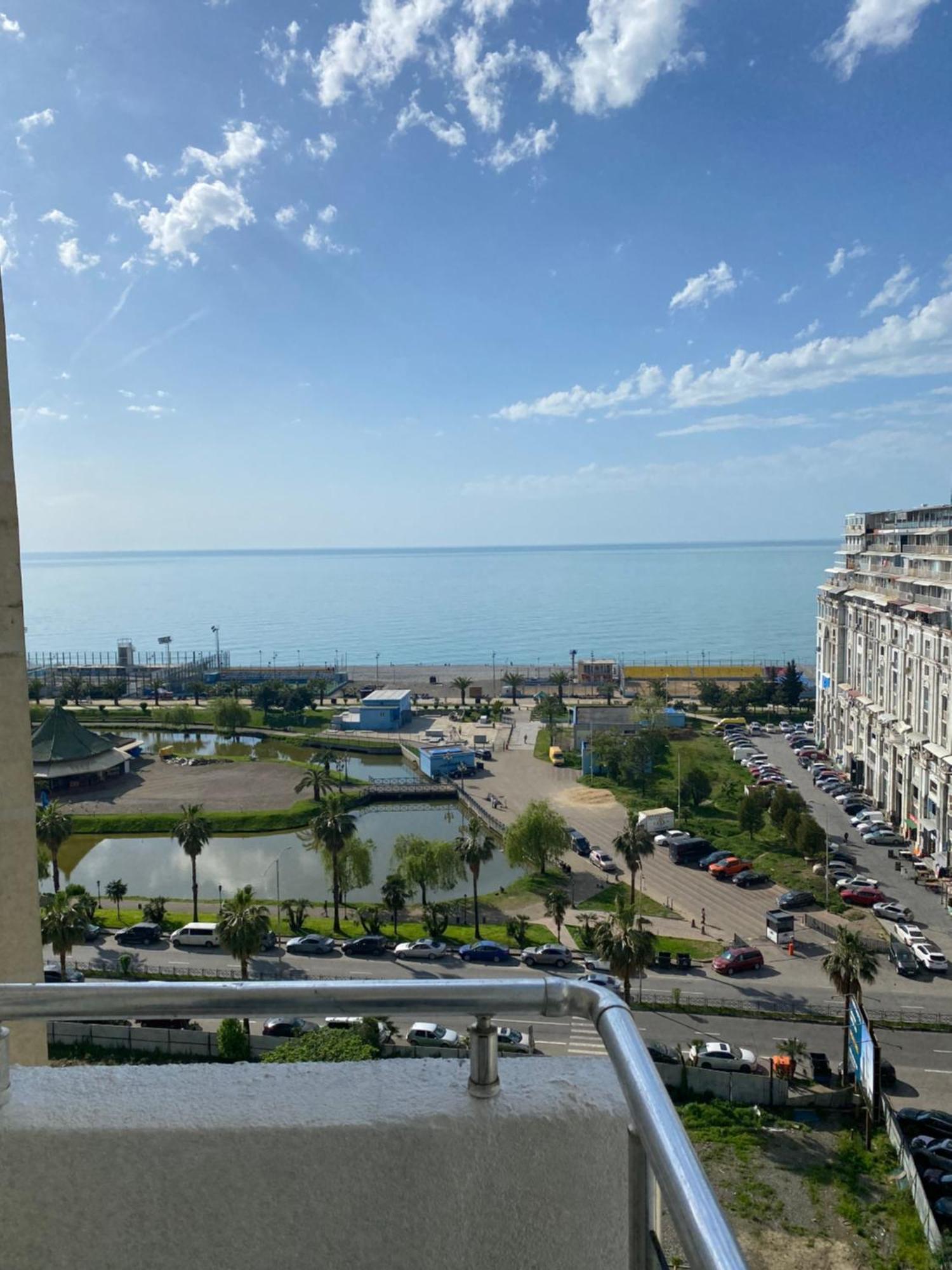 Apartment Maho Batumi Eksteriør bilde